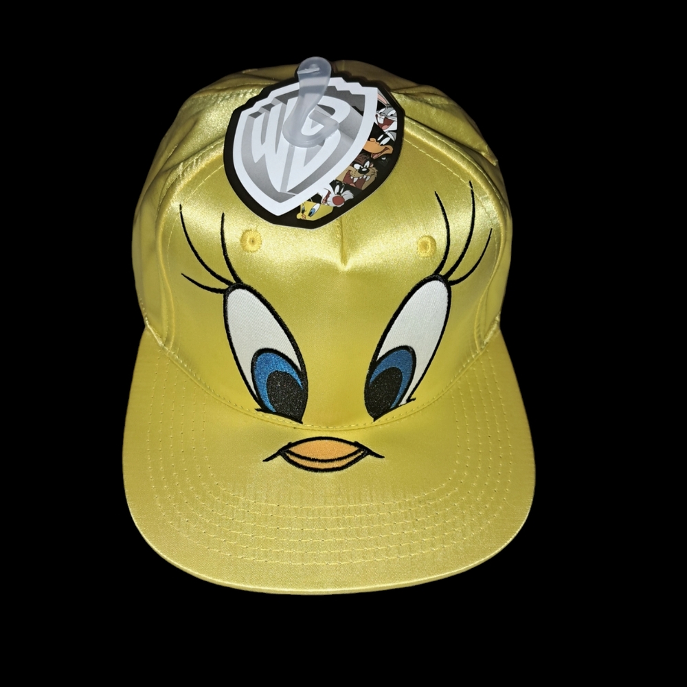 🆕️Tweety Bird Looney Tunes Yellow Satin Snapback Adult Cap